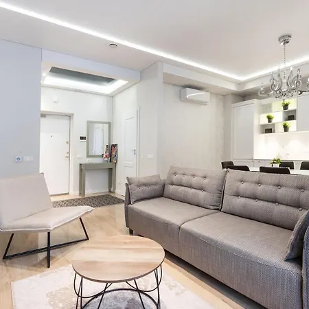 Prestigious 2 Bedr Ap In Old Town By Reside Baltic Vilnius