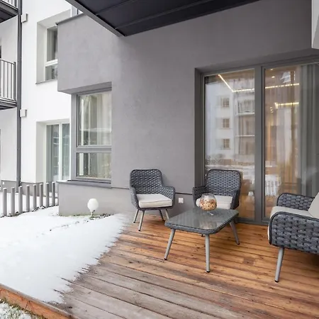 Prestigious 2 Bedr Ap In Old Town By Reside Baltic Apartment *