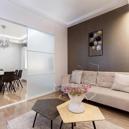 Prestigious 2 Bedr Ap In Old Town By Reside Baltic Vilnius