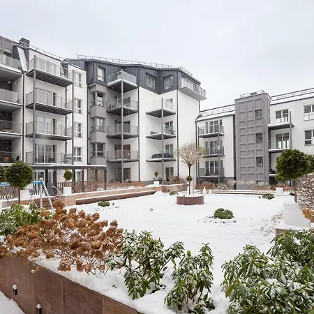 Prestigious 2 Bedr Ap In Old Town By Reside Baltic